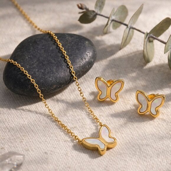 18K Gold Plated Mother Of Pearl Butterfly Necklace And Stud Earrings Set Spring - Picture 12 of 16